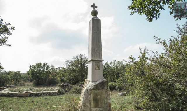 Il Monumento dei briganti: quella stele che ricorda la morte del mitico Sergente Romano